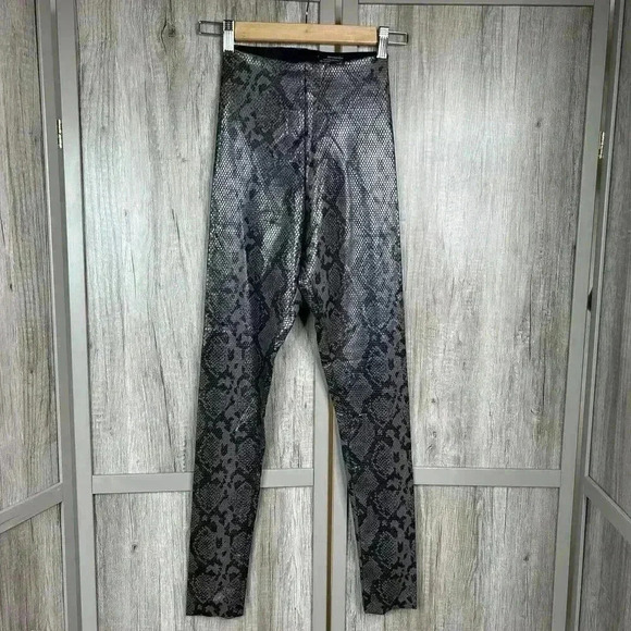 Commando Leggings Snake Skin Faux Leather High Waist Shaping Sz S - Picture 1 of 8
